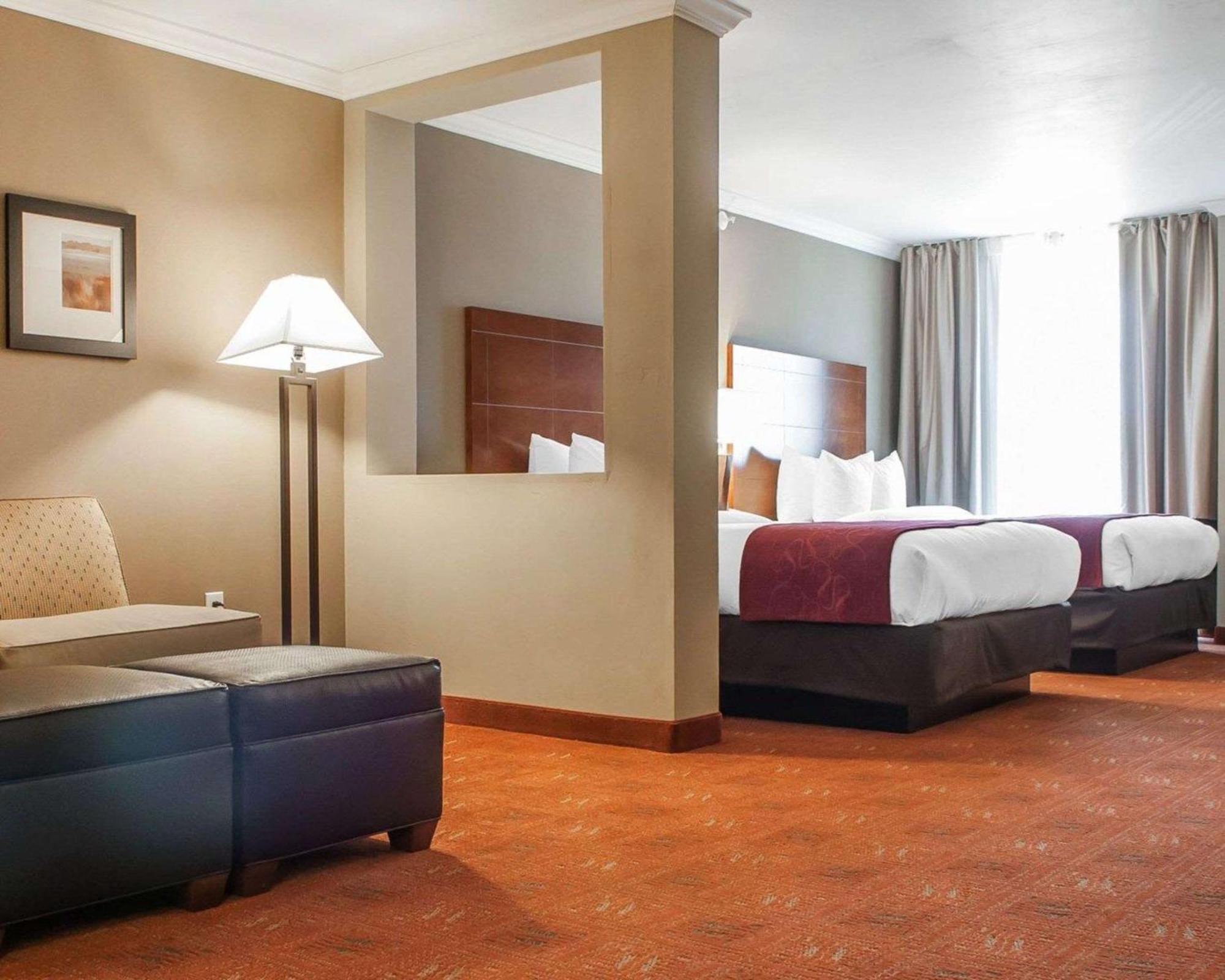 Comfort Suites Farmington Exteriör bild