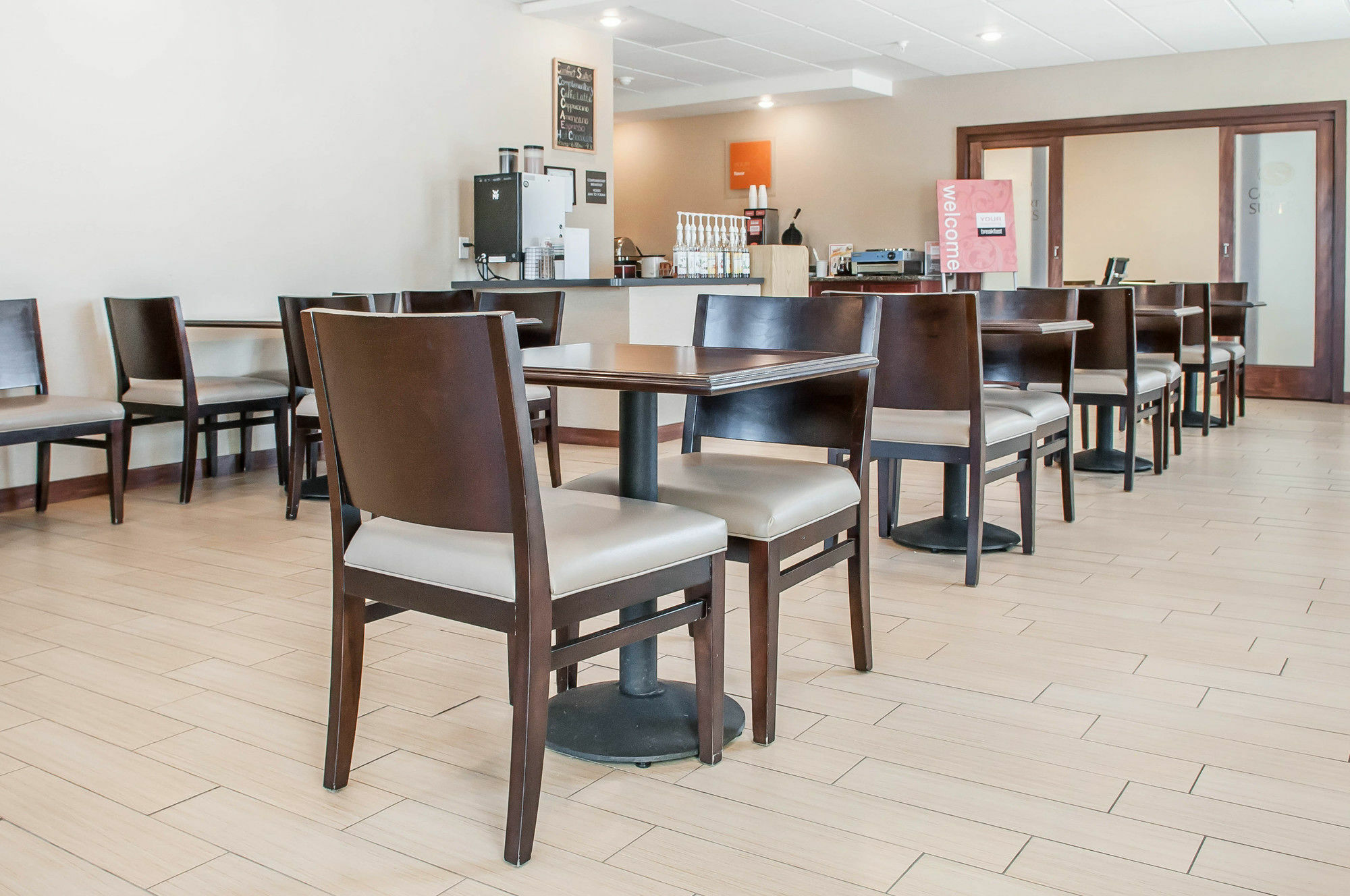 Comfort Suites Farmington Exteriör bild