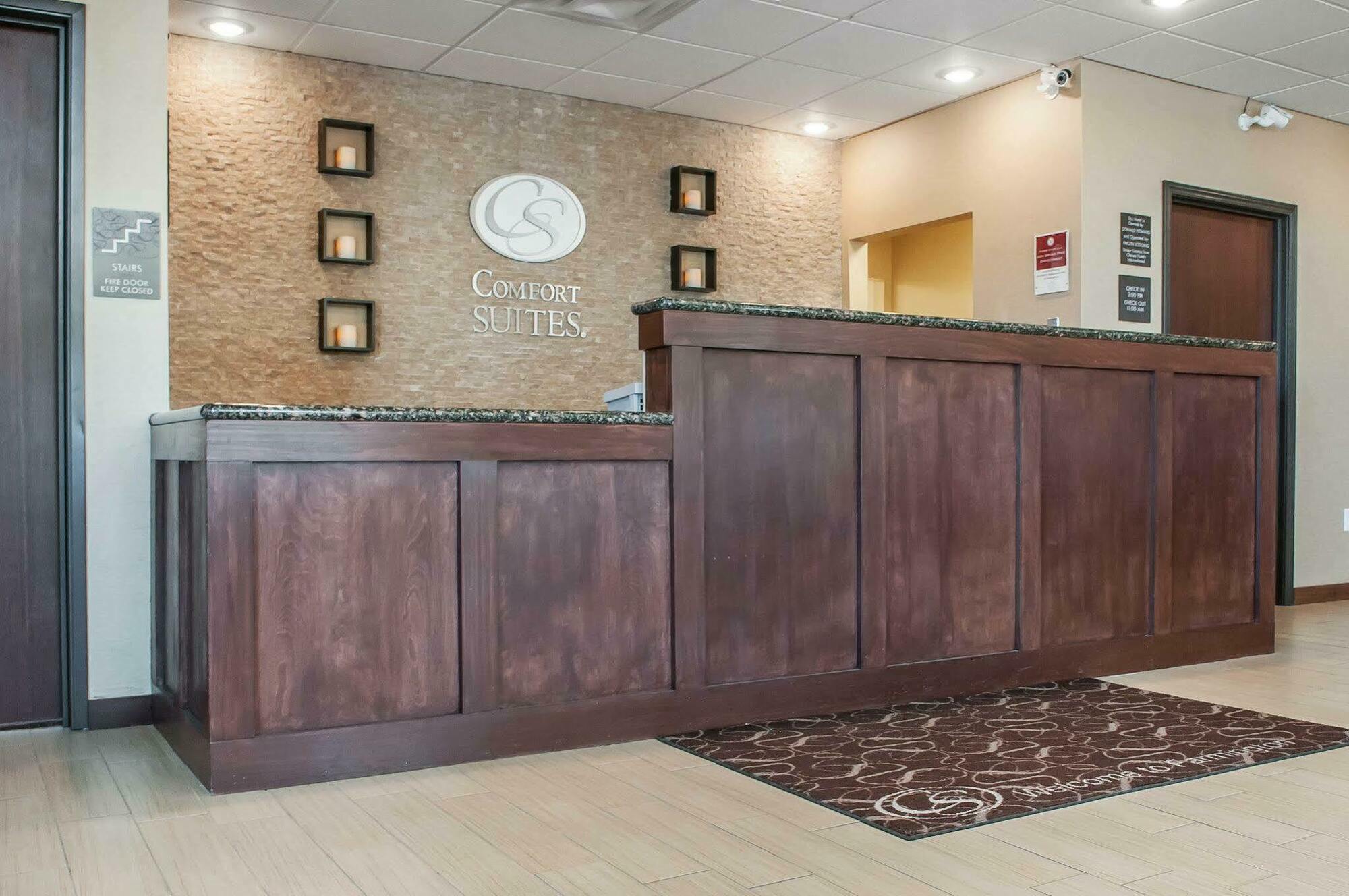 Comfort Suites Farmington Exteriör bild